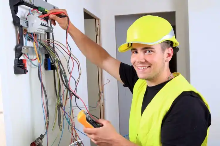 elektricien Broekhuizenvorst